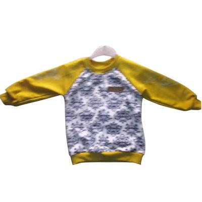 供應侯慶內(nèi)衣-兒童服裝批發(fā) 廠家直銷小童黃色運動衫 現(xiàn)貨批發(fā)零售圖片_高清圖_細節(jié)圖-安陽縣柏莊市場侯慶內(nèi)衣批發(fā)部 -